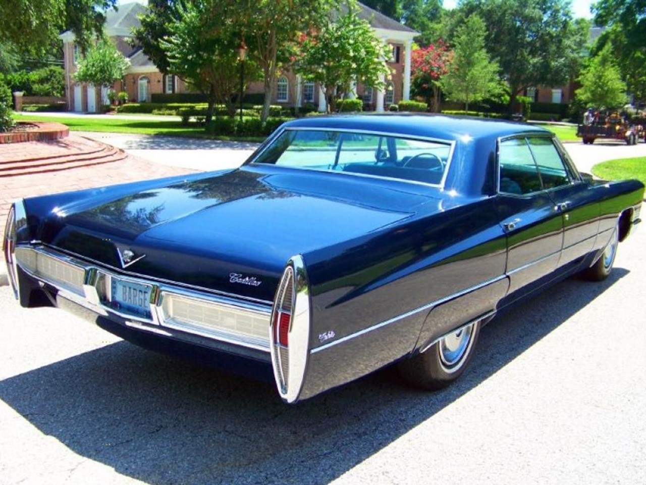 Cadillac fleetwood eldorado 1967. Cadillac series 75. Cadillac 1967 junk yard. Кадиллак эльдорадо 1967. Кадиллак кабриолет 1967.