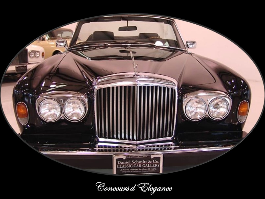 Bentley Corniche 1