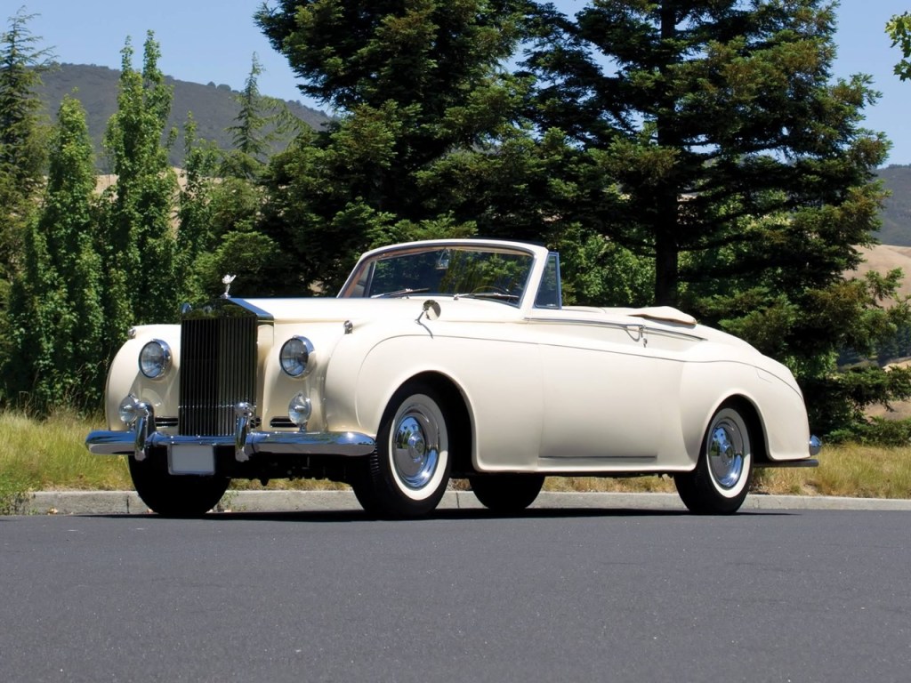 1959 Silver Cloud II Mulliner Drophead 5