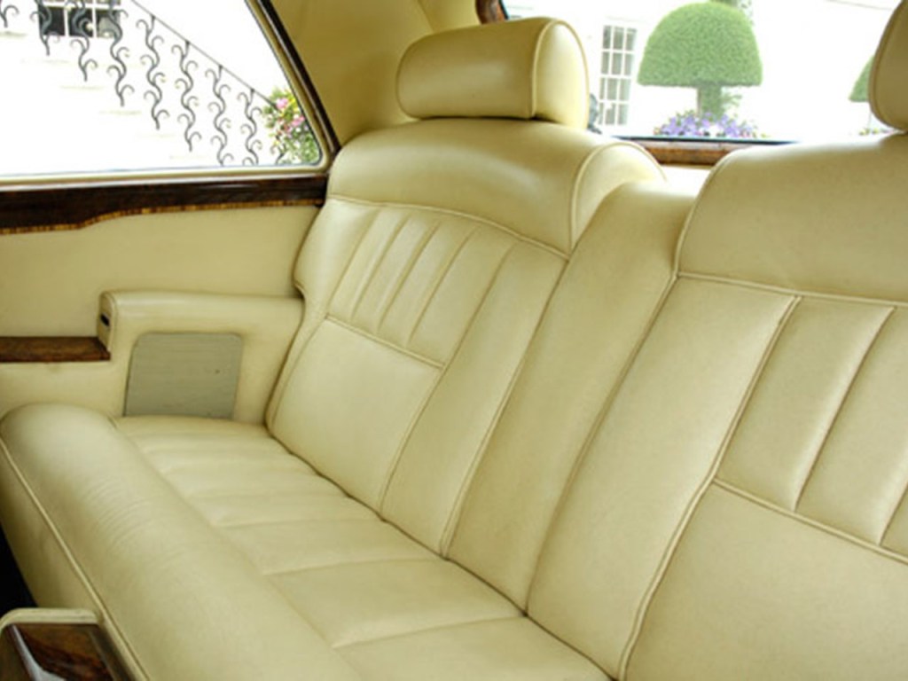 1980 Hooper Corniche 3