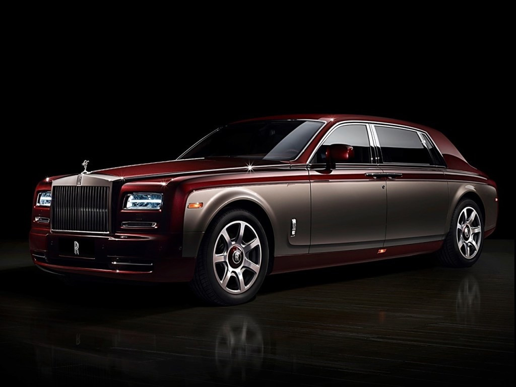 Pinnacle Travel Phantom 1