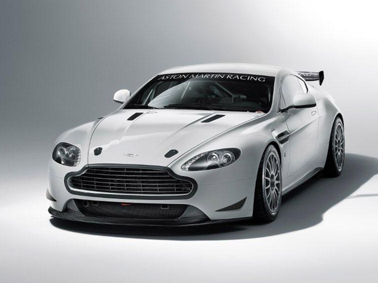 Aston Martin  racing