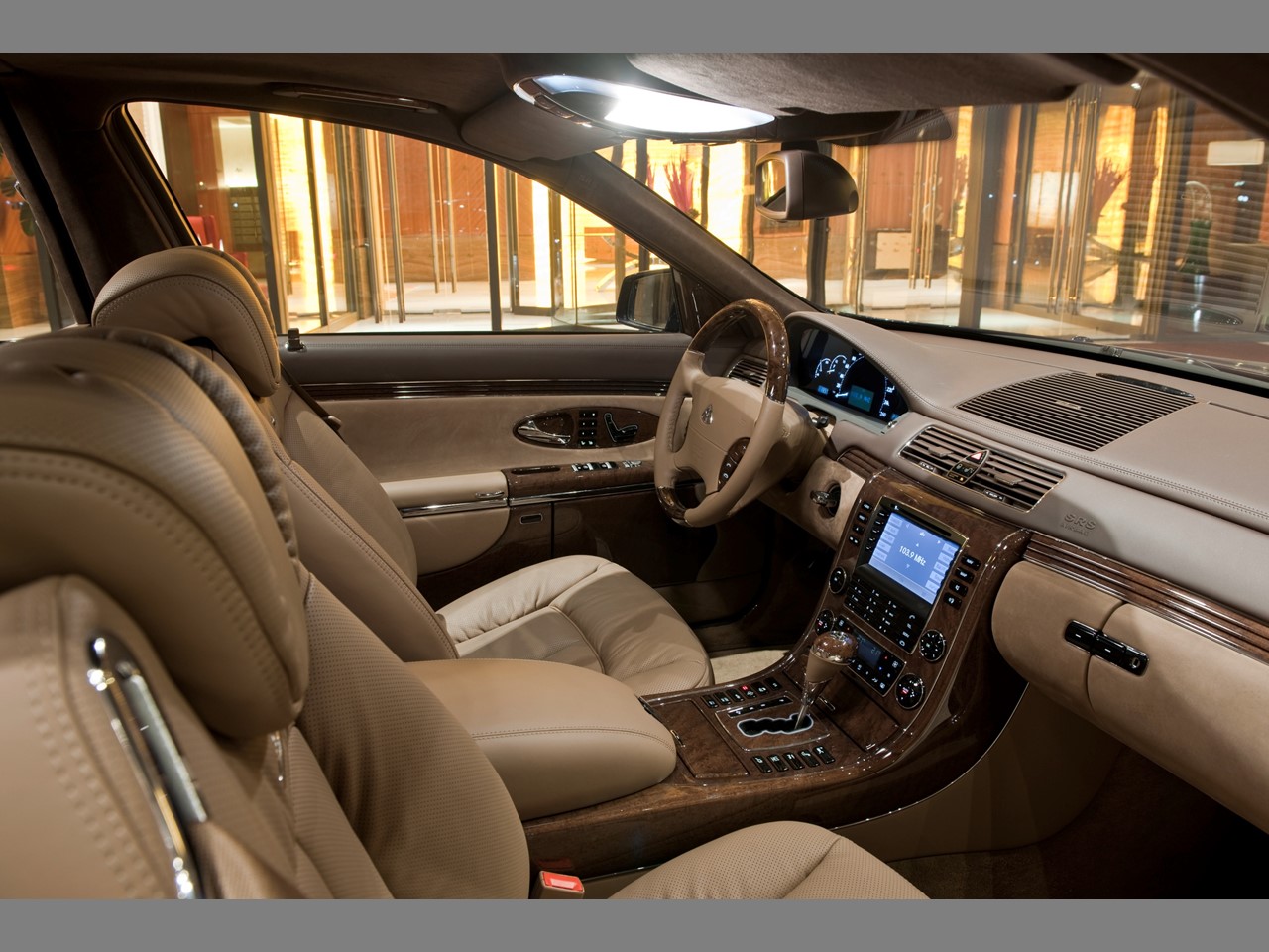 Maybach interior 1