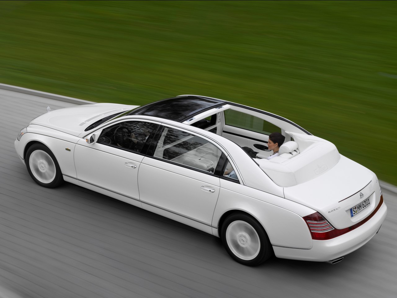 Maybach Landaulette 4