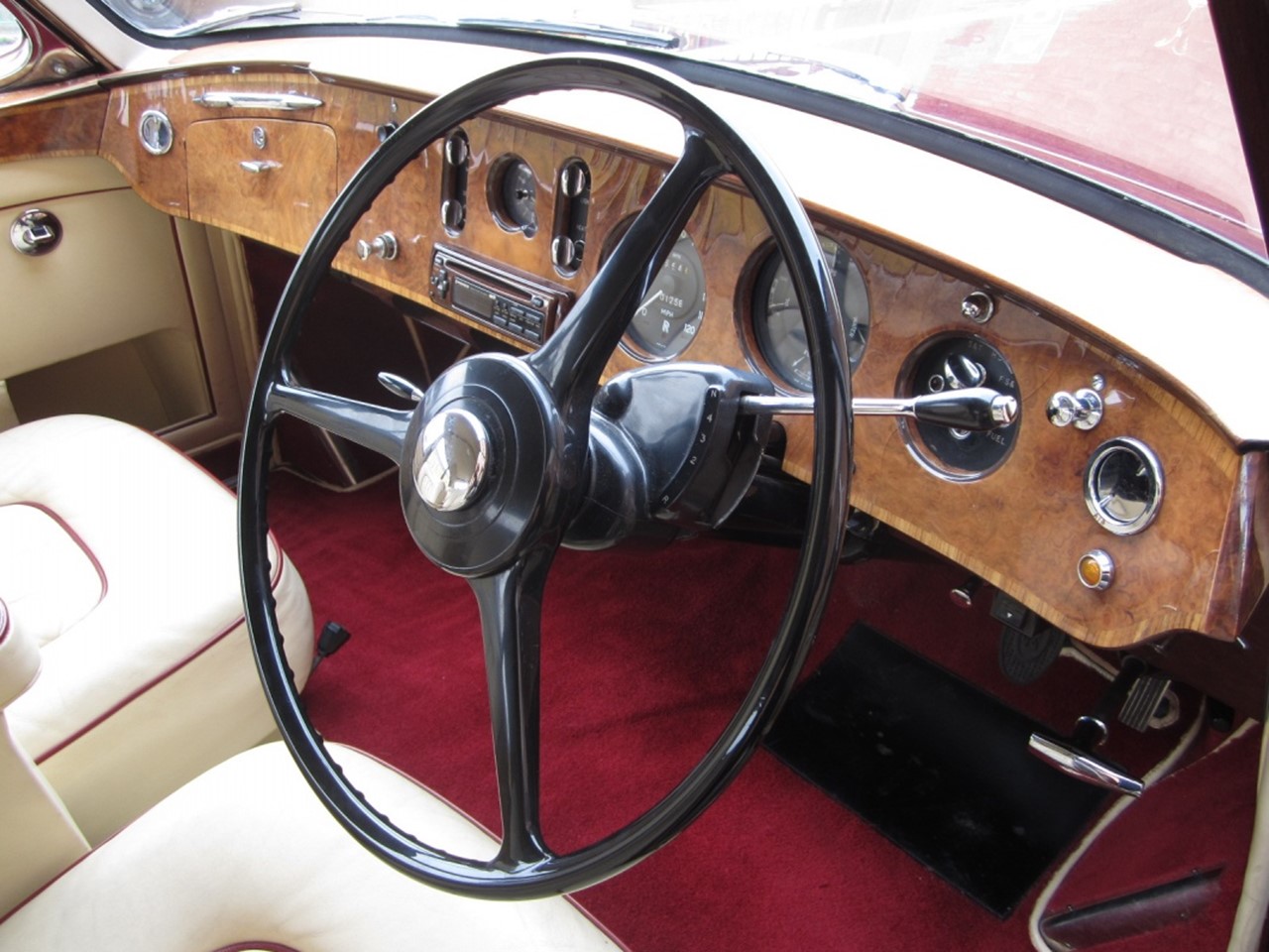 1965 Silver Cloud III Flying Spur 4