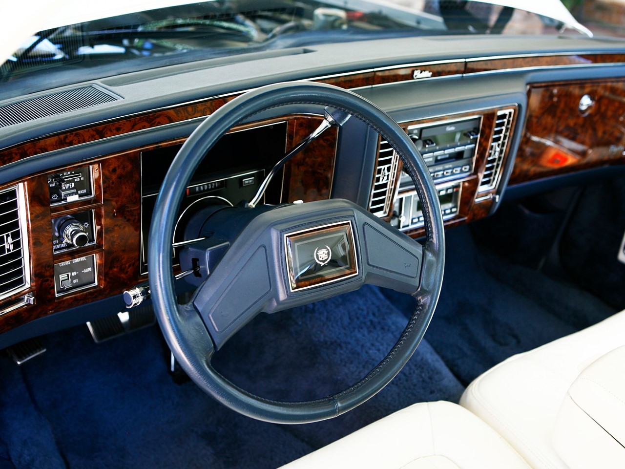 1990 Brougham interior 1