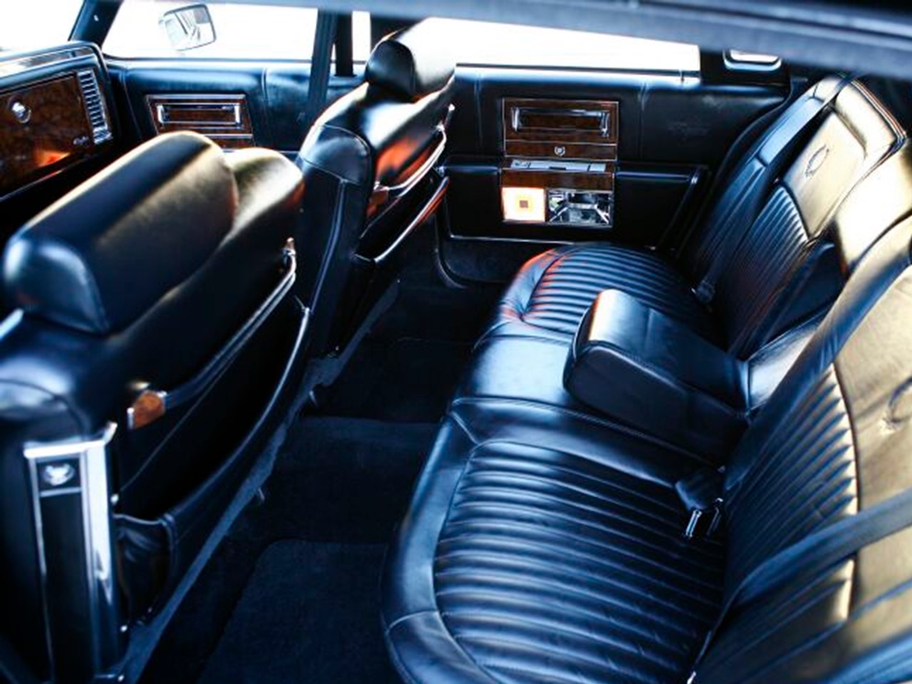 1990 Brougham interior 2