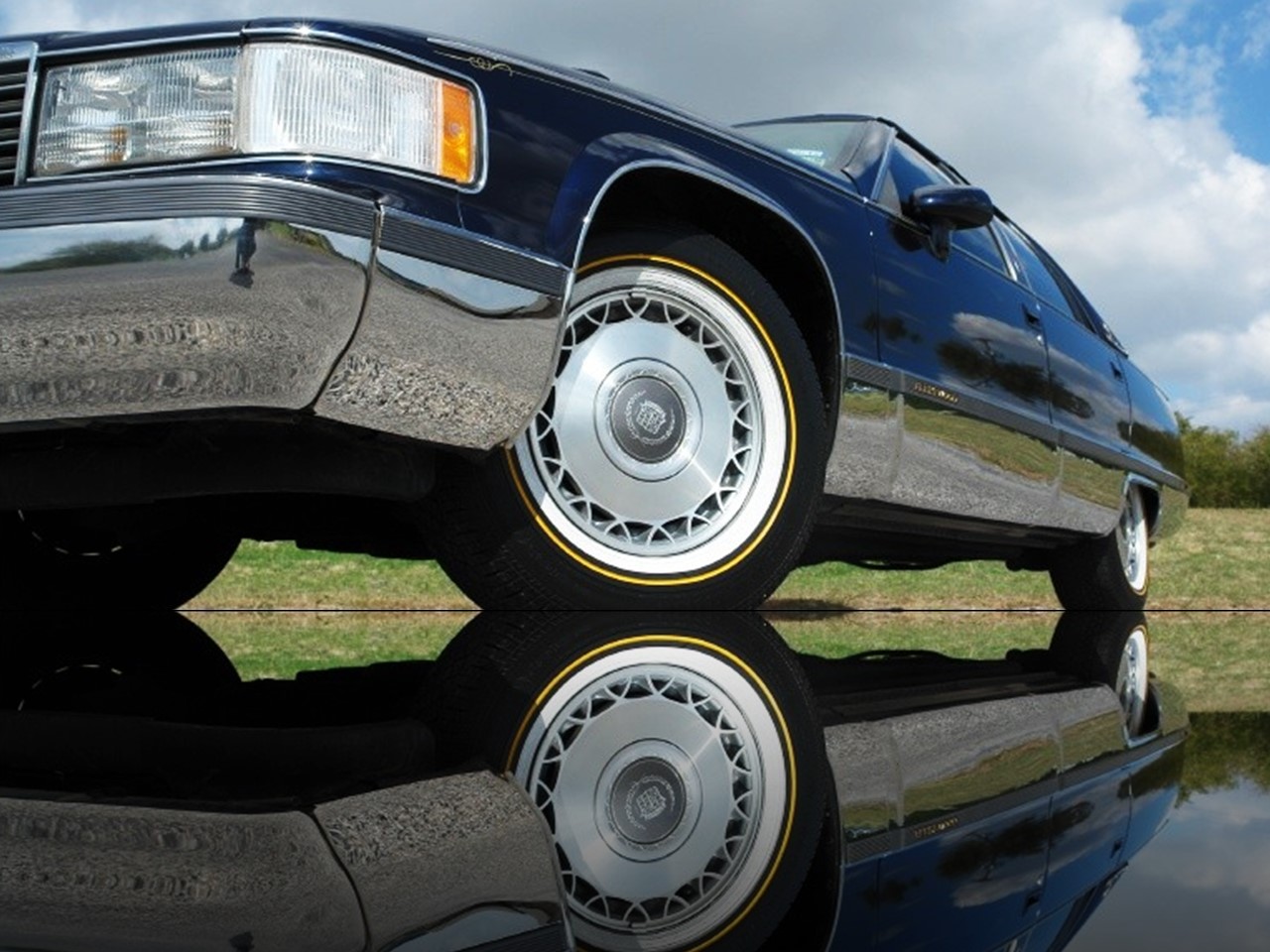 1994 Fleetwood Brougham 2