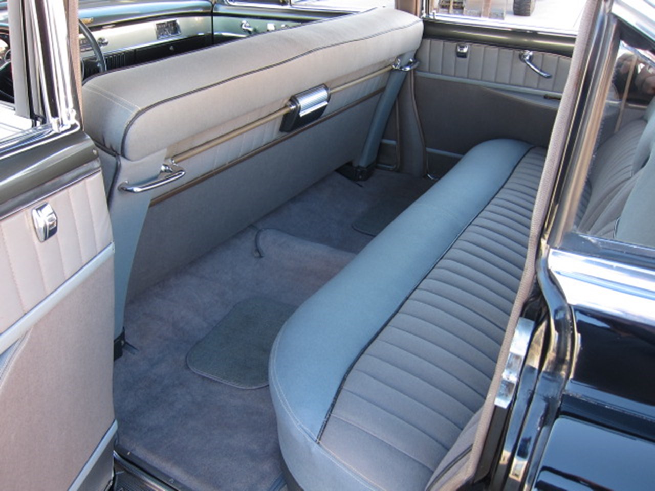 1952 Series Sixty-Special 5