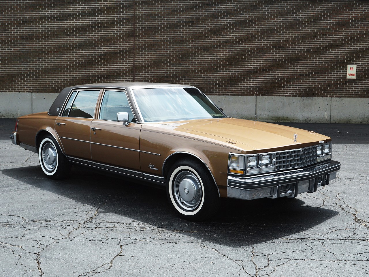 1976 Cadillac Seville 12