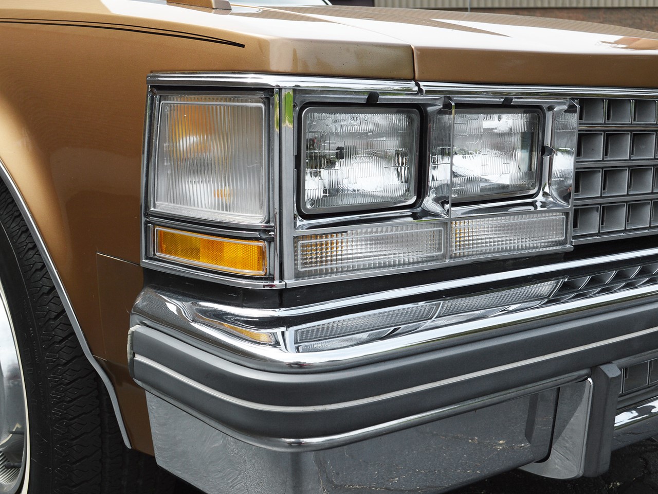 1976 Cadillac Seville 47