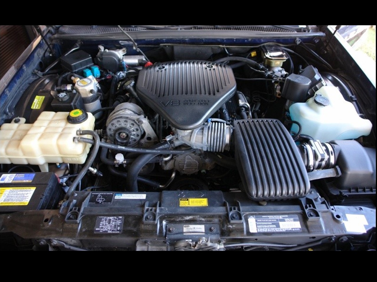 1994 Fleetwood Brougham 25