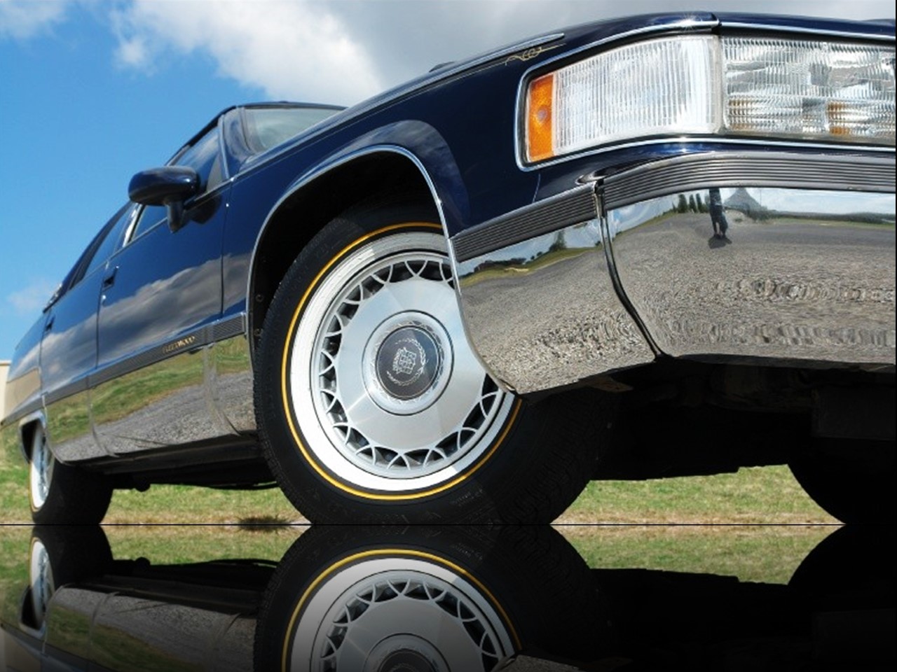 1994 Fleetwood Brougham 26