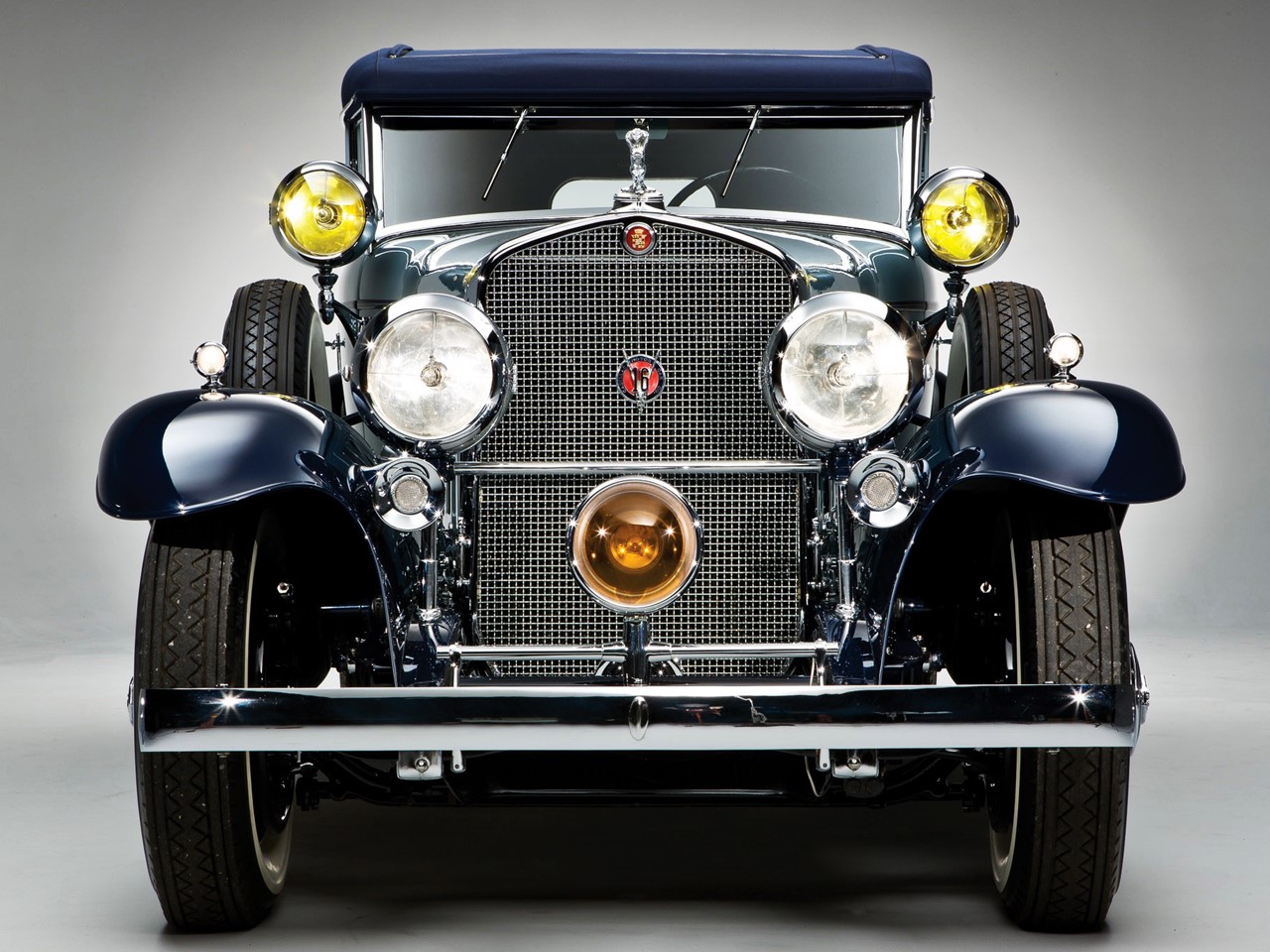 1930 V16 Phaeton 1