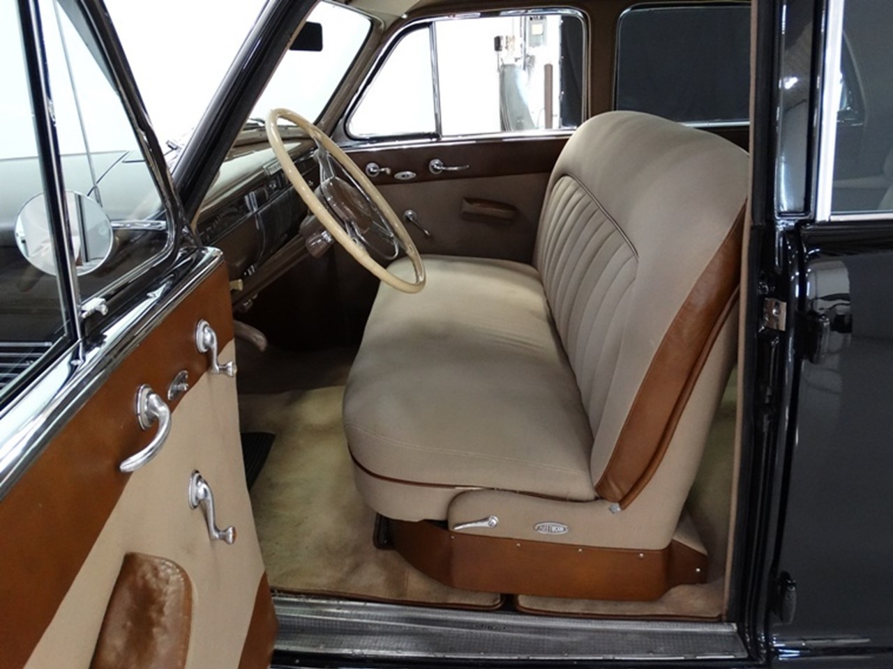 1940 Fleetwood Series Sixty-Special 2