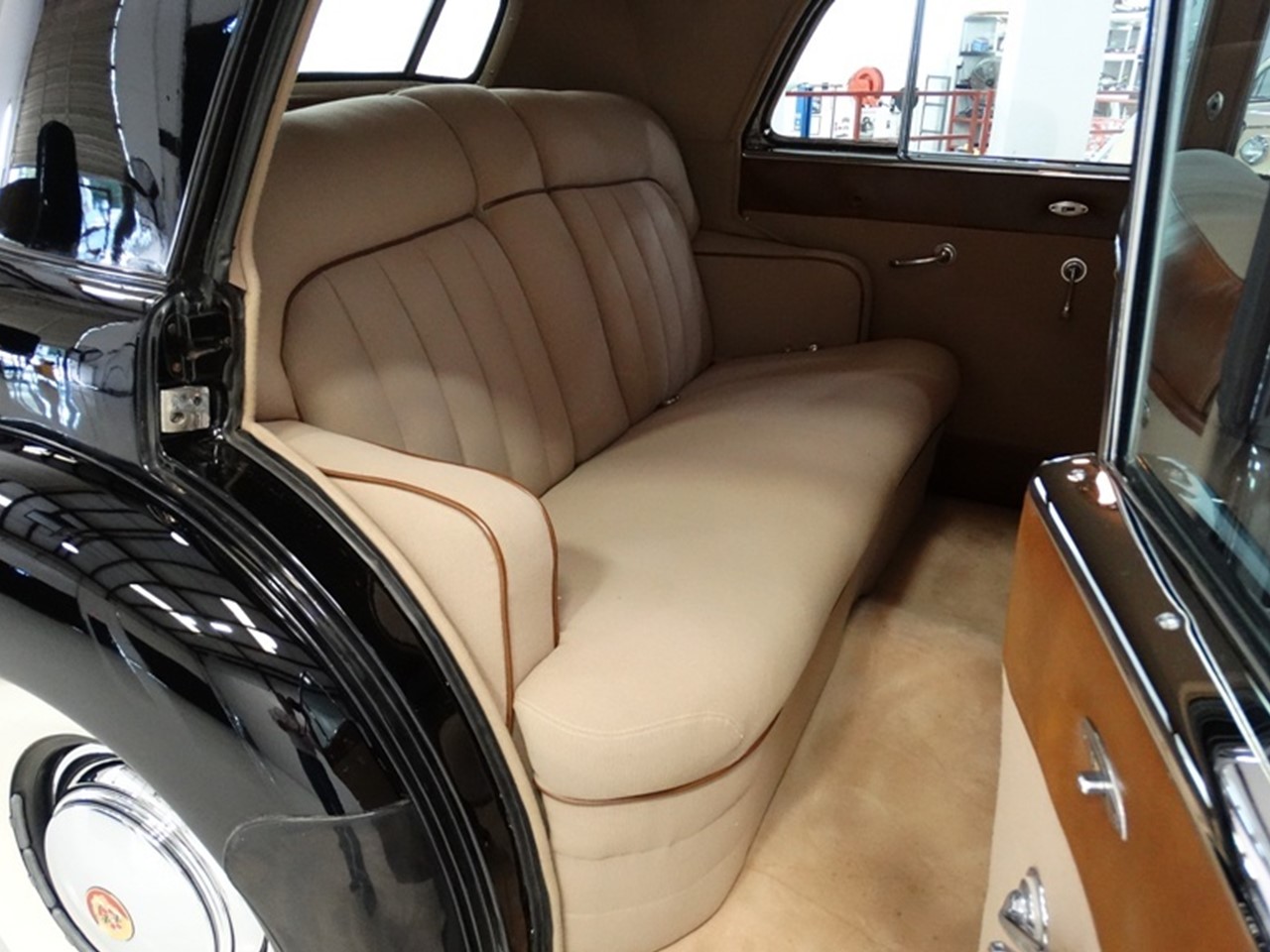 1940 Fleetwood Series Sixty-Special 3