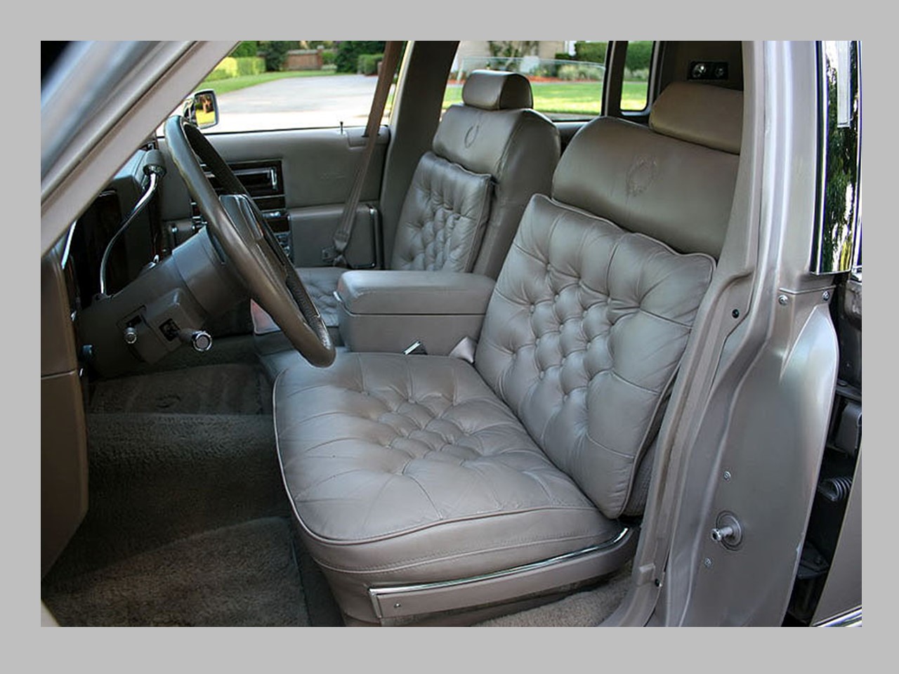 1990-1992 Brougham 2