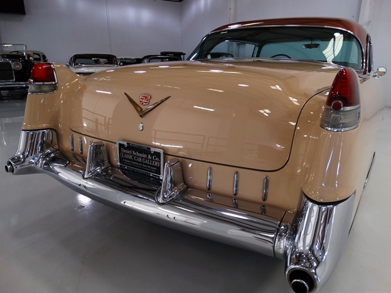 1955 Cadillac Series 62 Coupe deVille 10