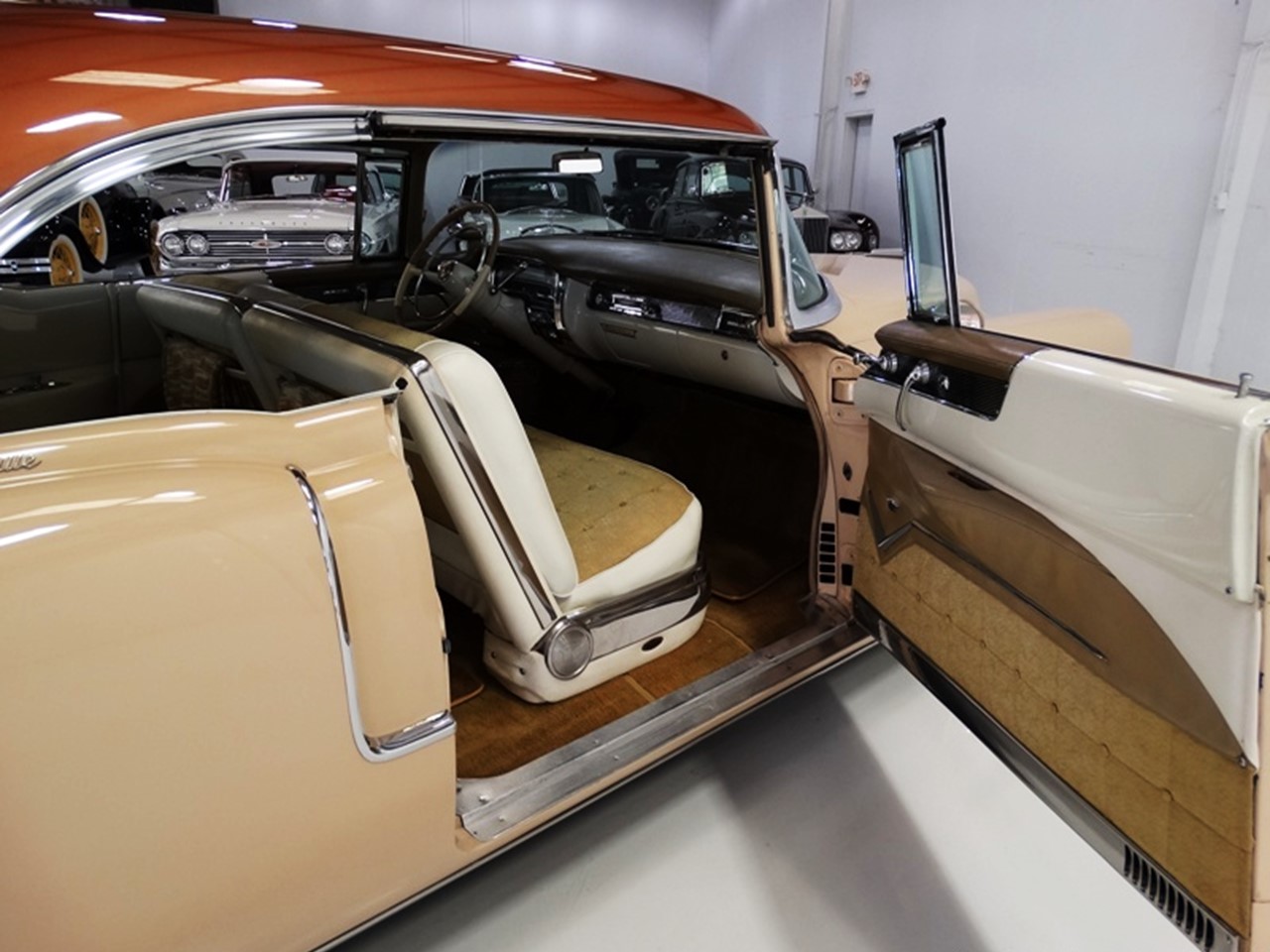 1955 Cadillac Series 62 Coupe deVille 18