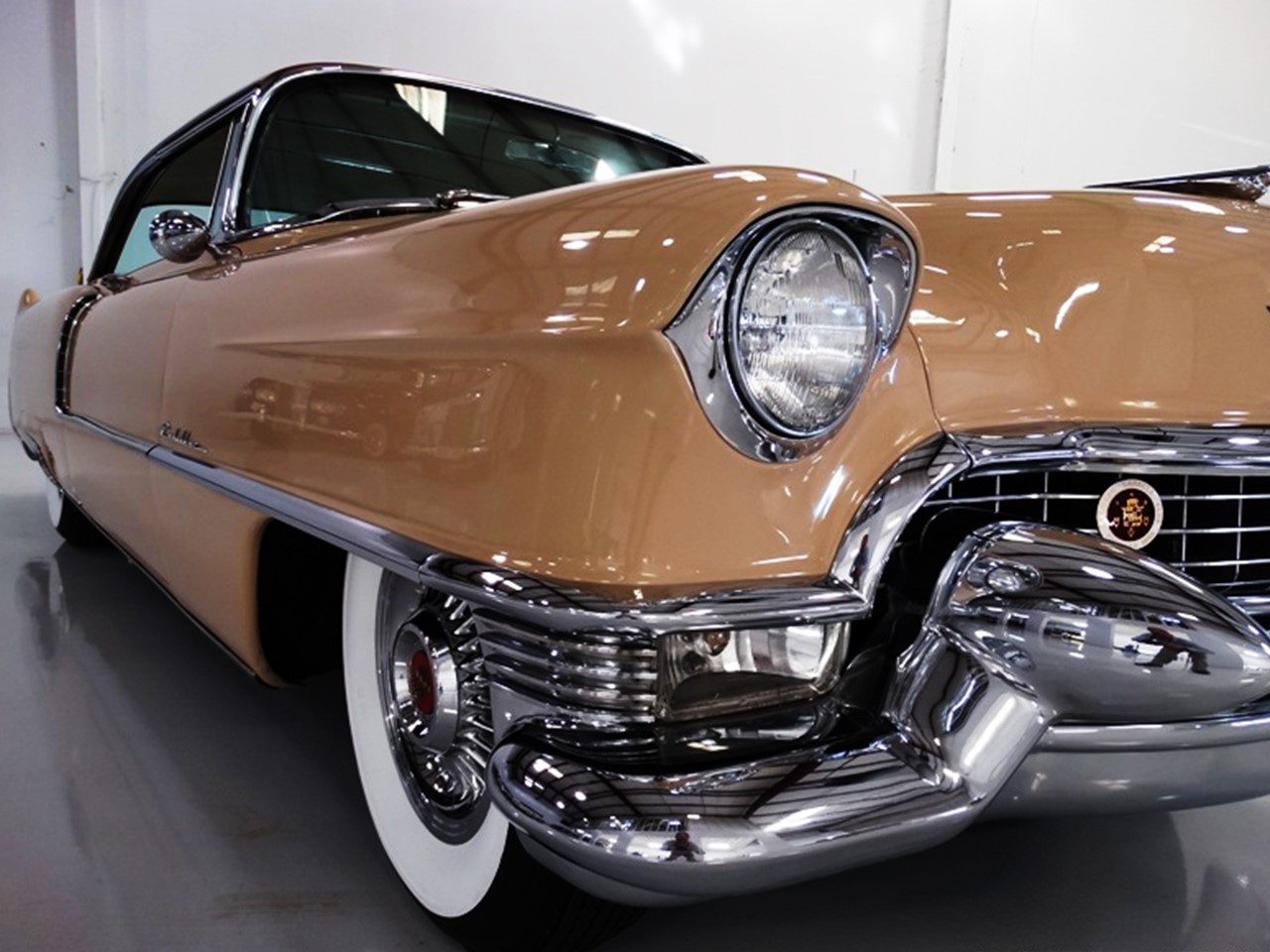 1955 Cadillac Series 62 Coupe deVille 34
