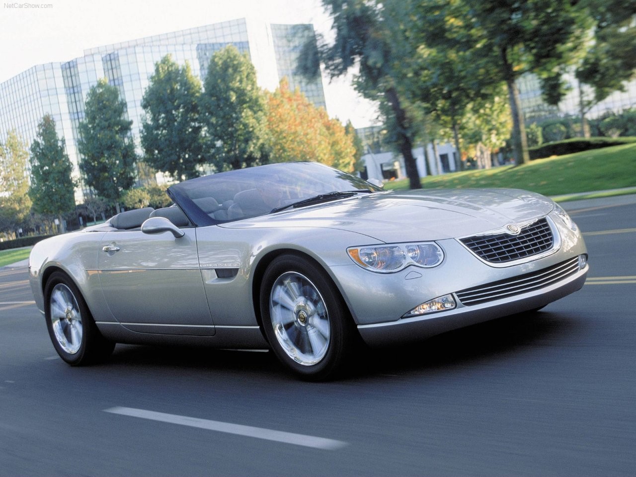2000 Chrysler 300C concept 1