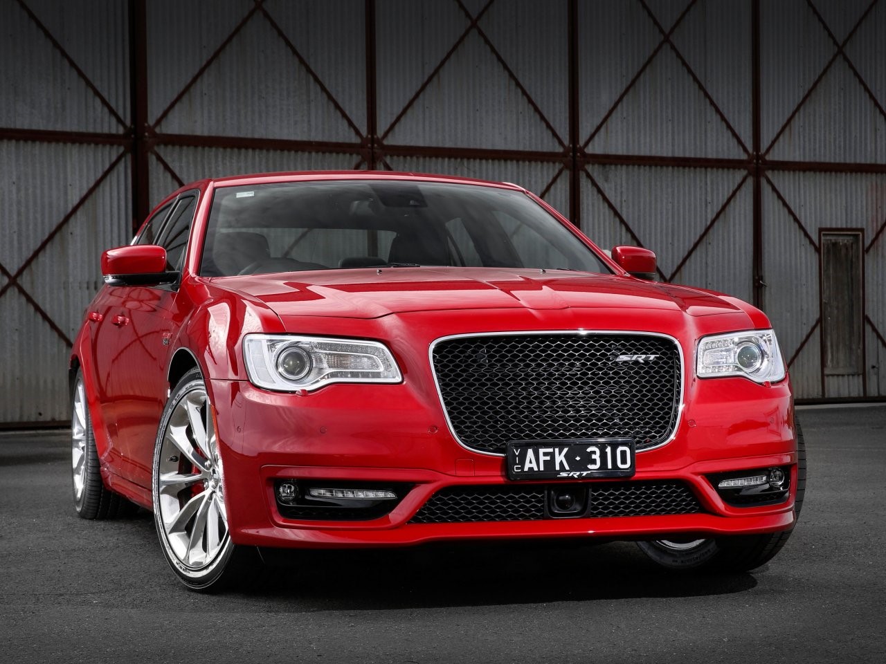 2015 Chrysler 300 SRT 1