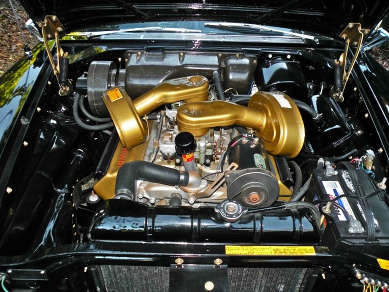 392 CID V8 Hemi 1