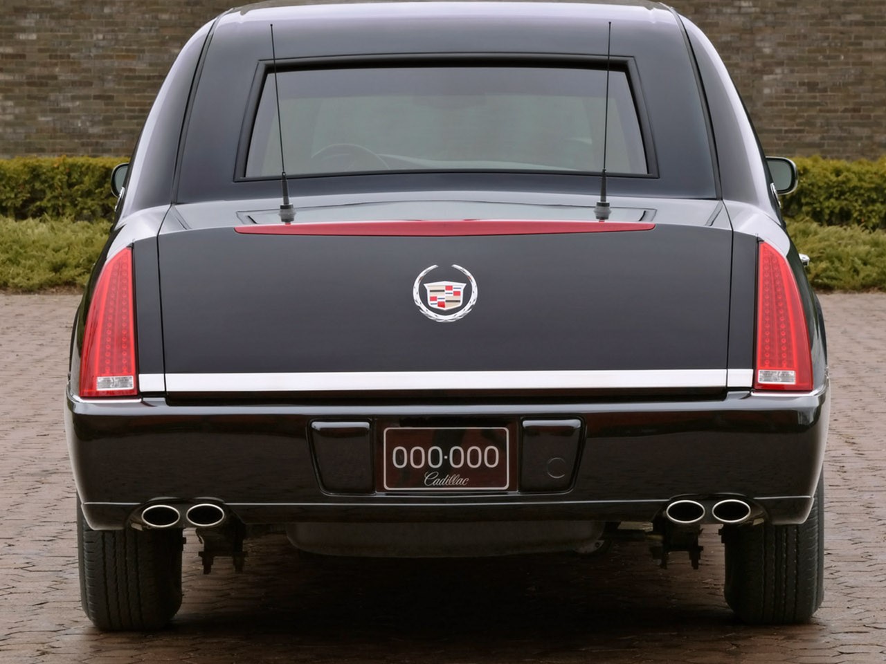 2006 DTS Presidential Limousine 6