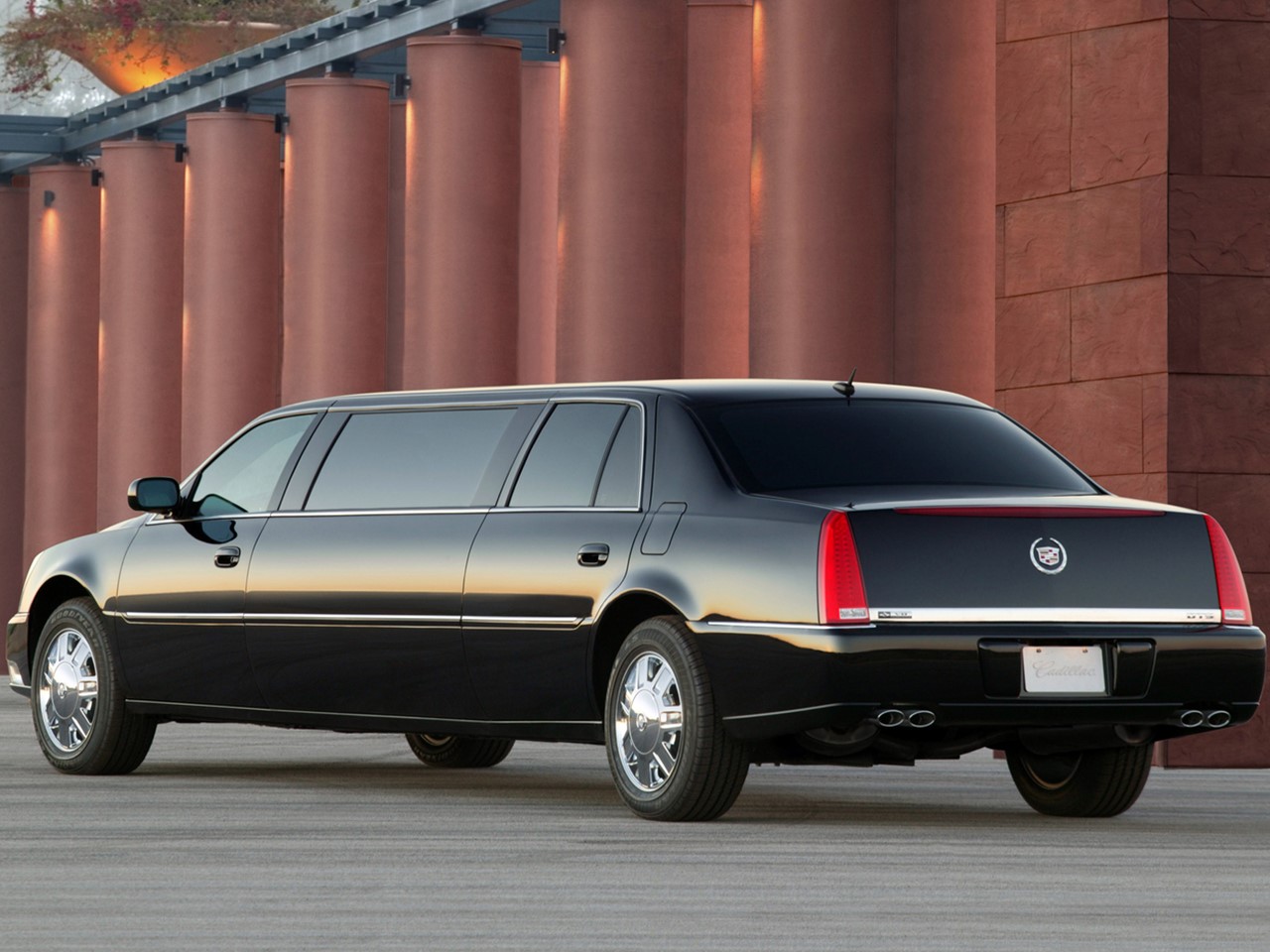 DTS Limousine 4