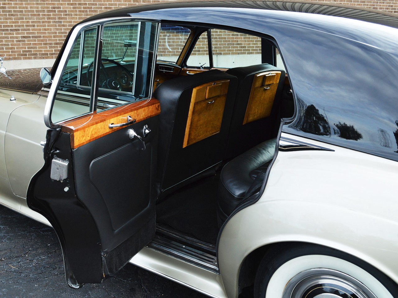 1963 Silver Cloud III 17