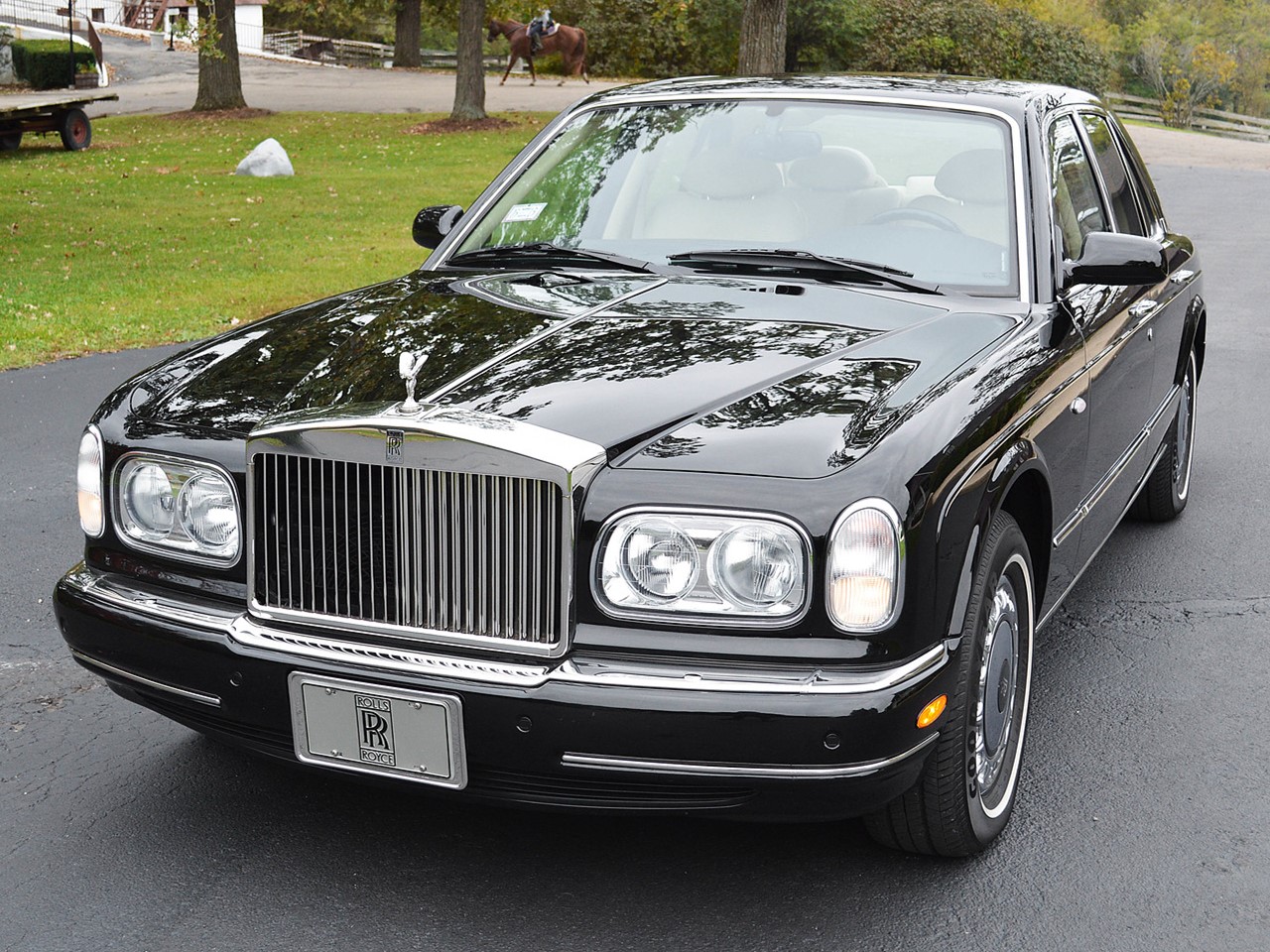 2000 Silver Seraph 1