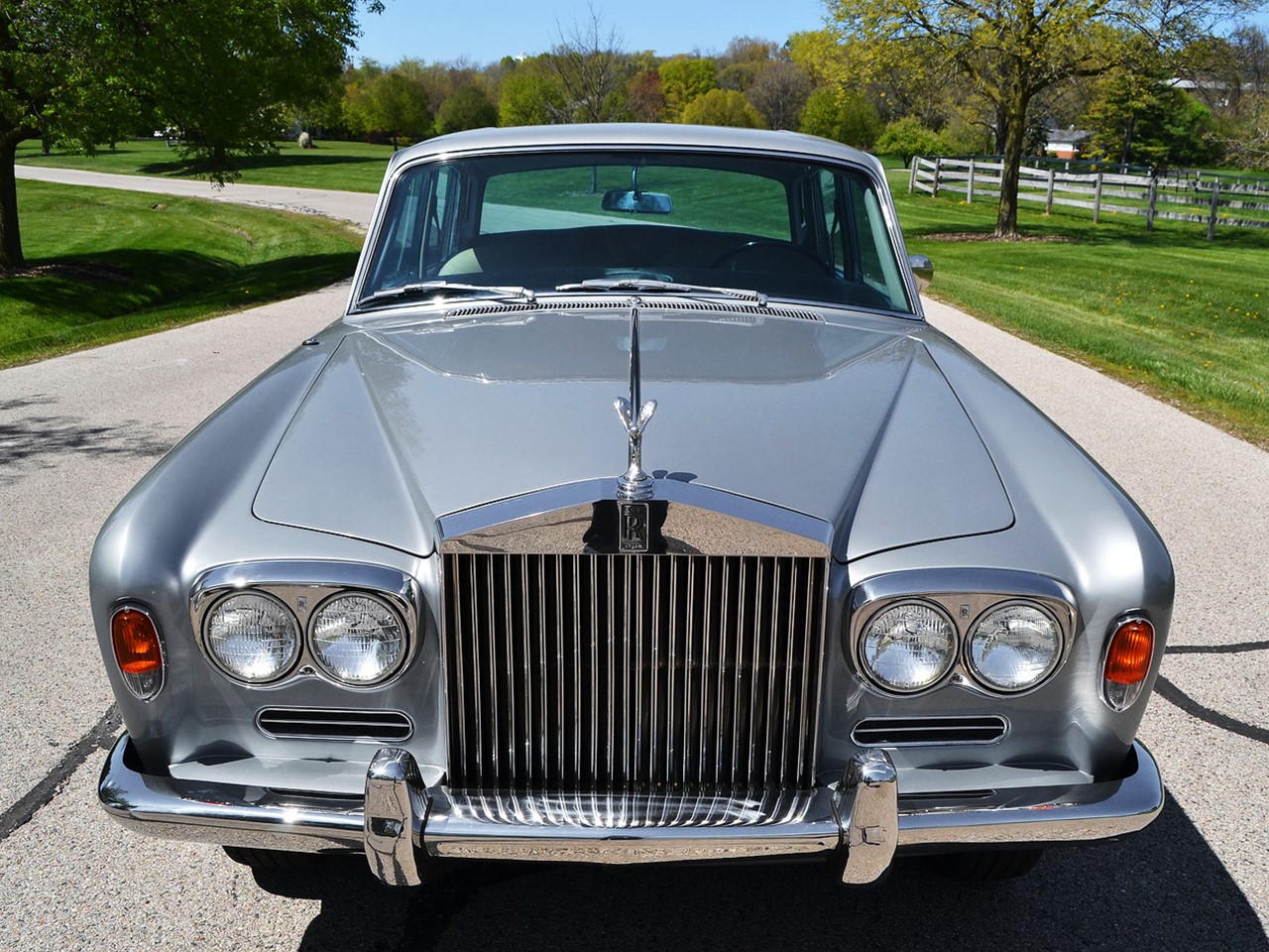 1969 Silver Shadow 3