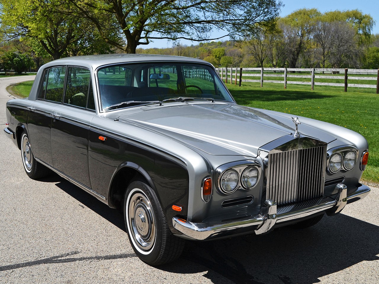 1969 Silver Shadow 4