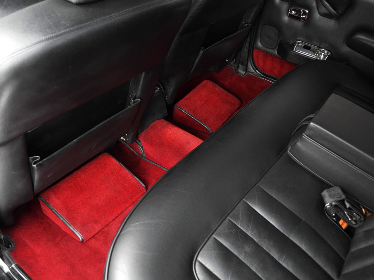 1977-1980 Silver Shadow II 14