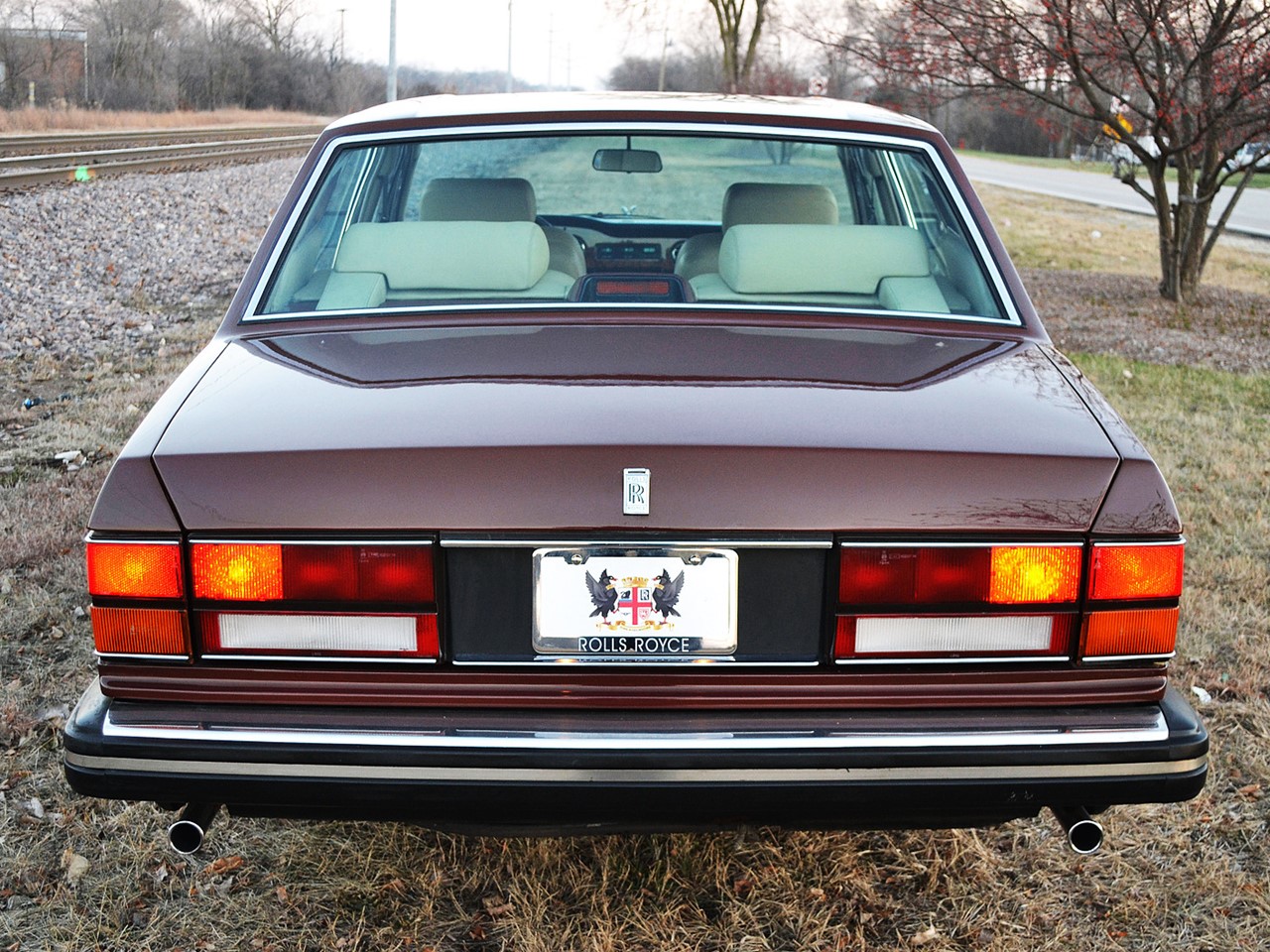 1981 Silver Spirit 3