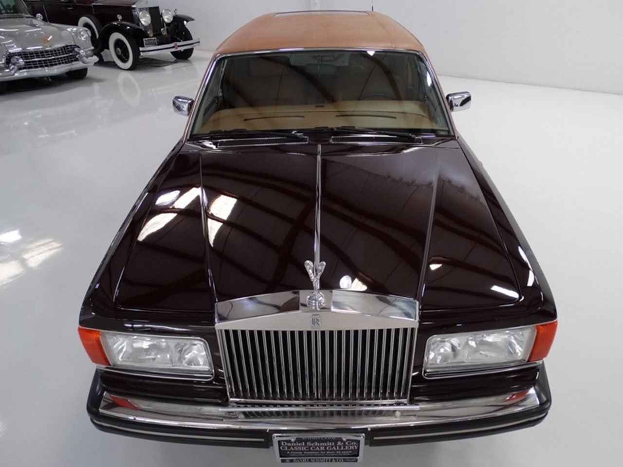 1986 Silver Spur factory limousine 14