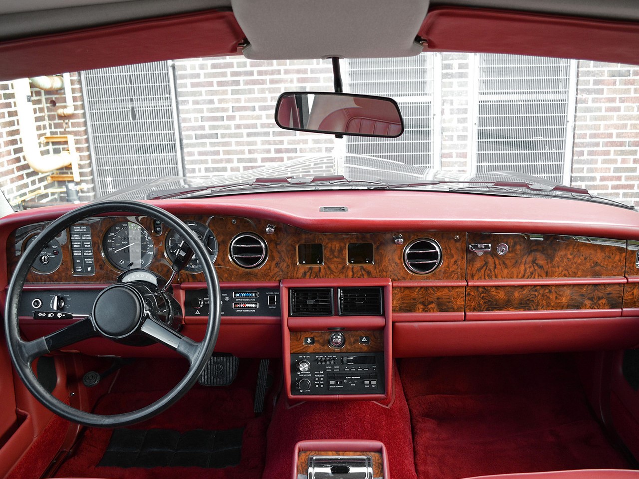 1987 Silver Spirit 10