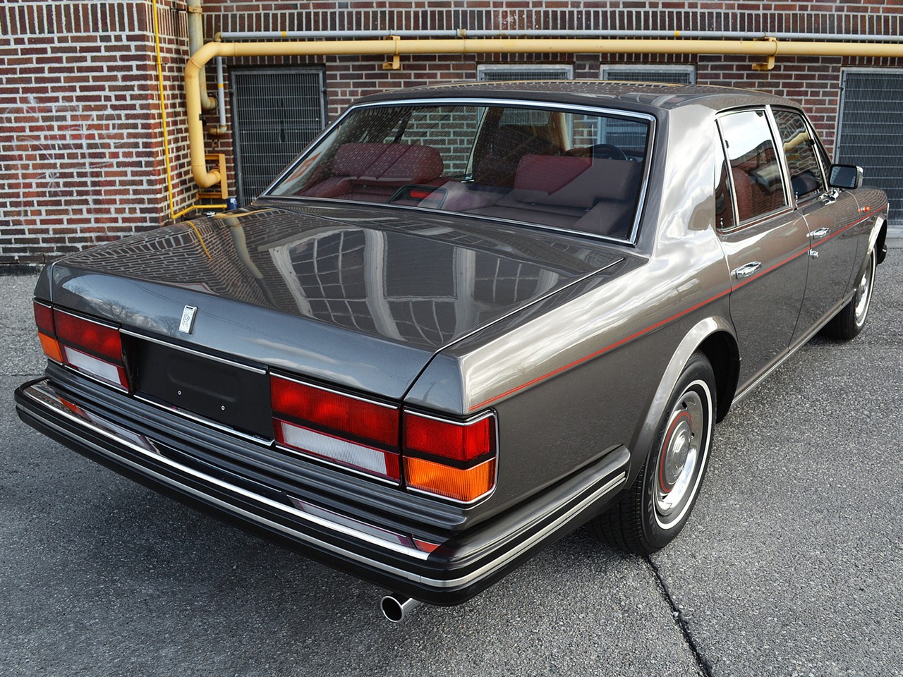 1987 Silver Spirit 15