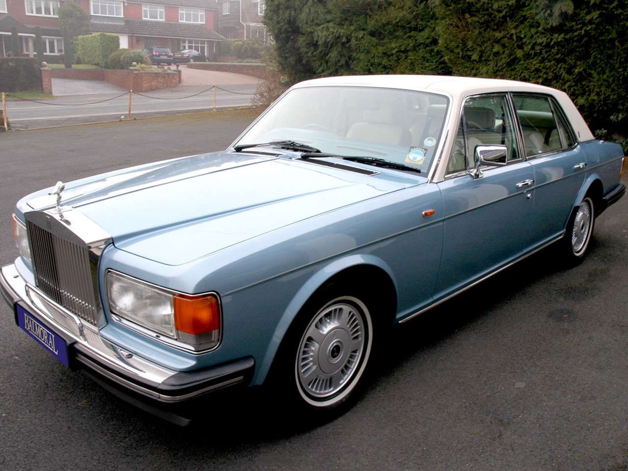 1989 Silver Spirit 9