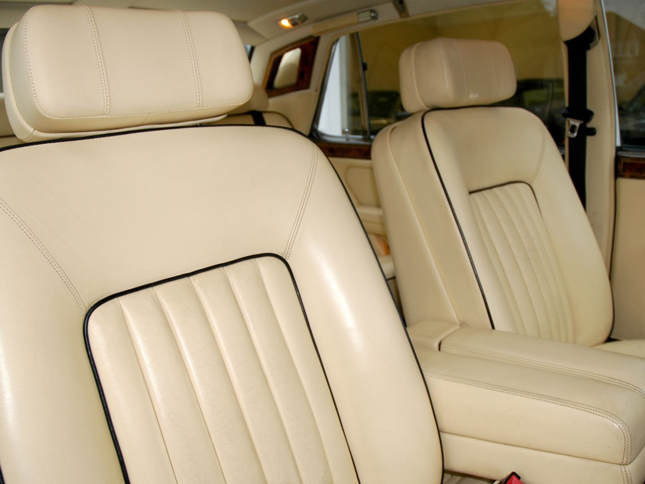 1991 Silver Spur II 3