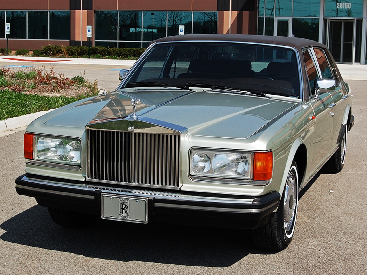 Silver Spur Saloon 2C