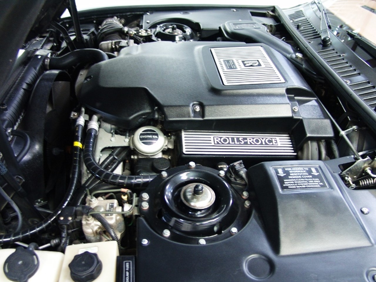 6.75 litre V8 1