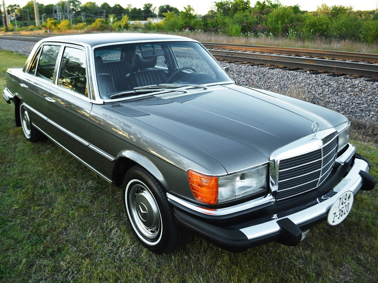 mercedes-benz-450sel-1