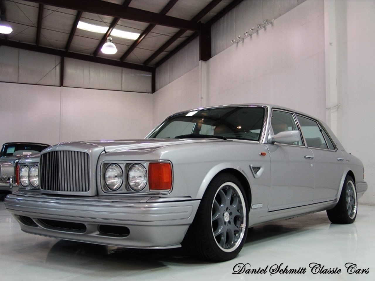 1997-bentley-turbo-r-400-mulliner-park-ward-newport-edition-3