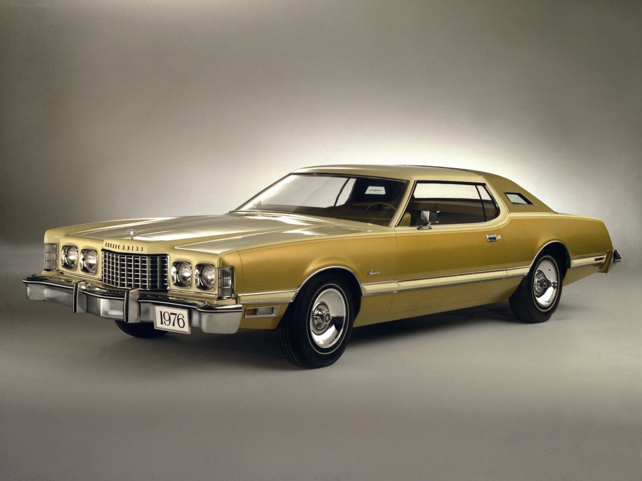 a-real-1976-ford-thunderbird