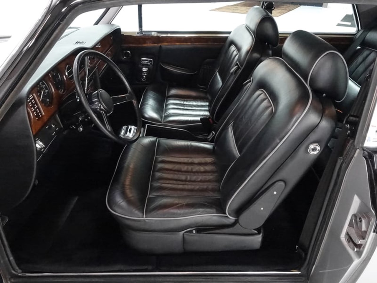 Corniche Coachbuilt coupe 13