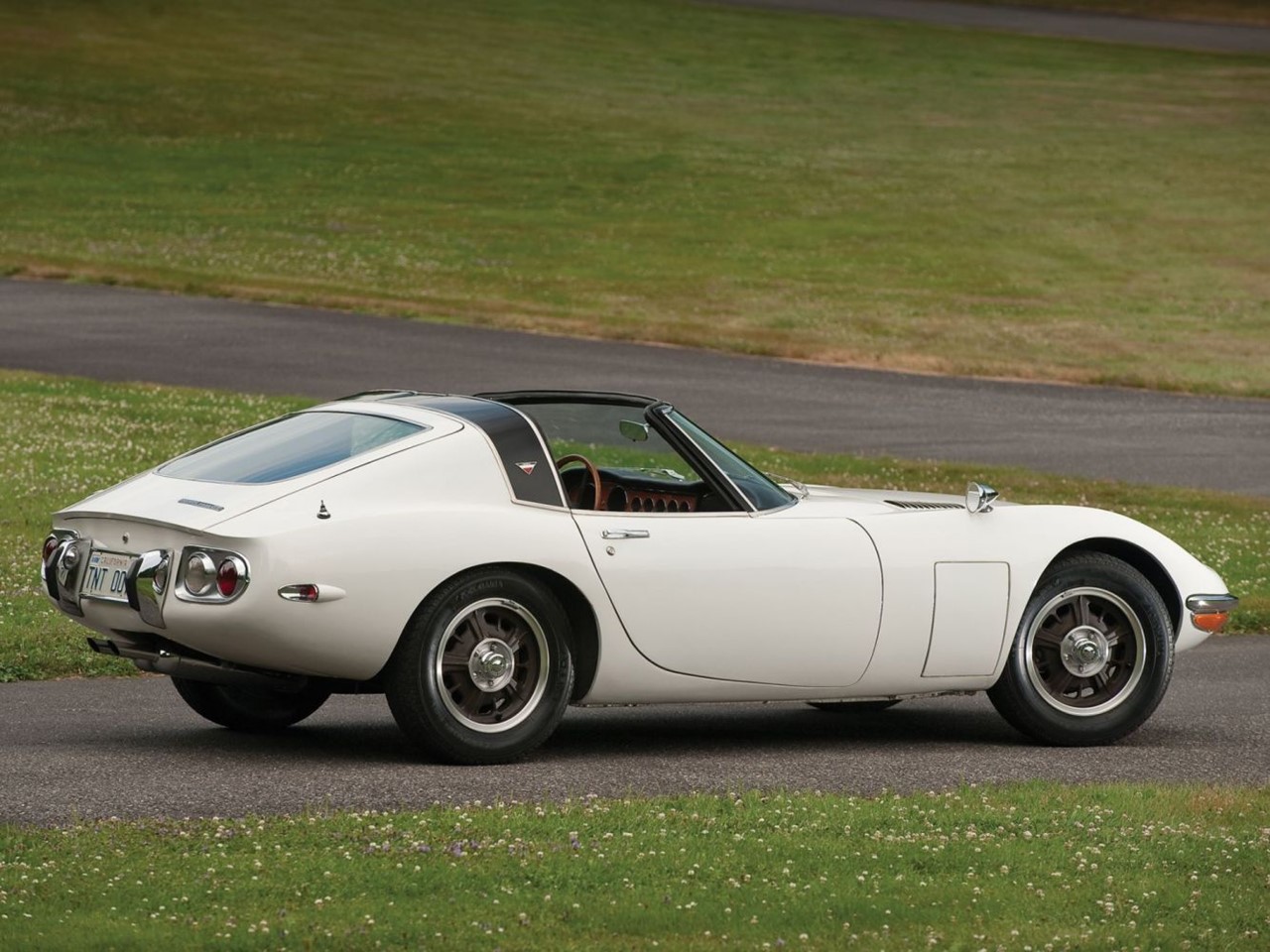 Toyota 2000GT 17