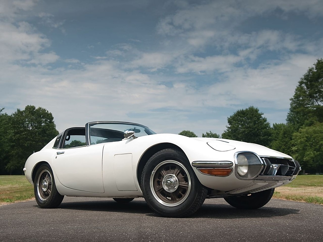 Toyota 2000GT 18